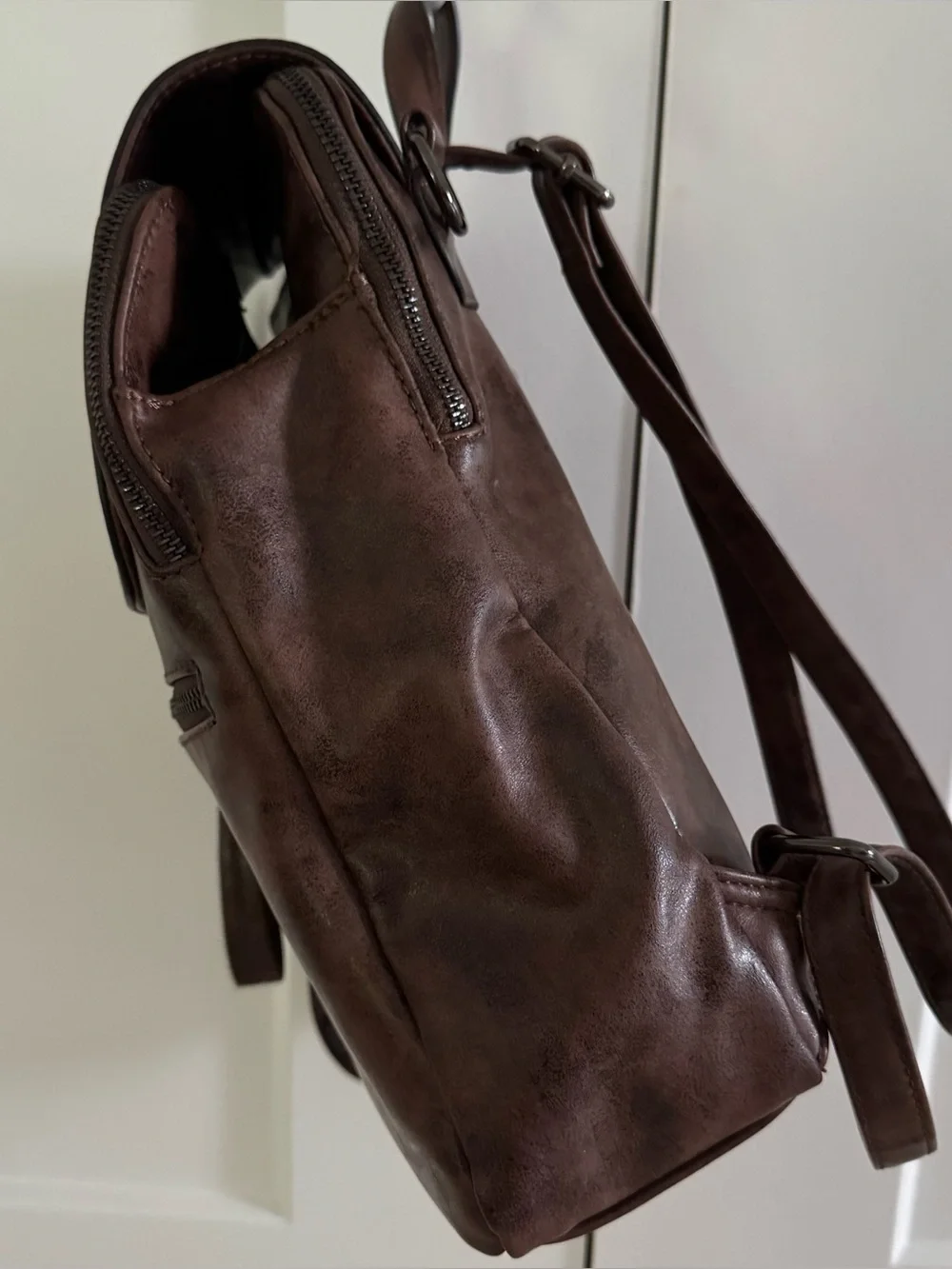 Angel Kiss Backpack / Purse Vegan Leather Zipper‎ Magnetic Flap